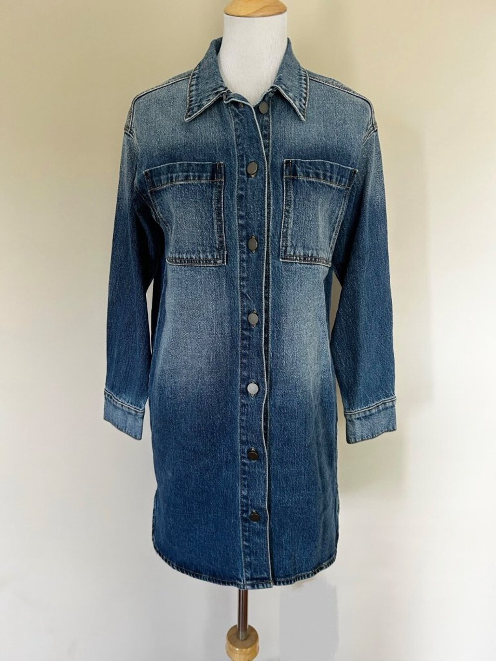 Evereve Blue Denim Shirt Dress Long Sleeve Button Front Size XS Women's - Picture 2 of 6